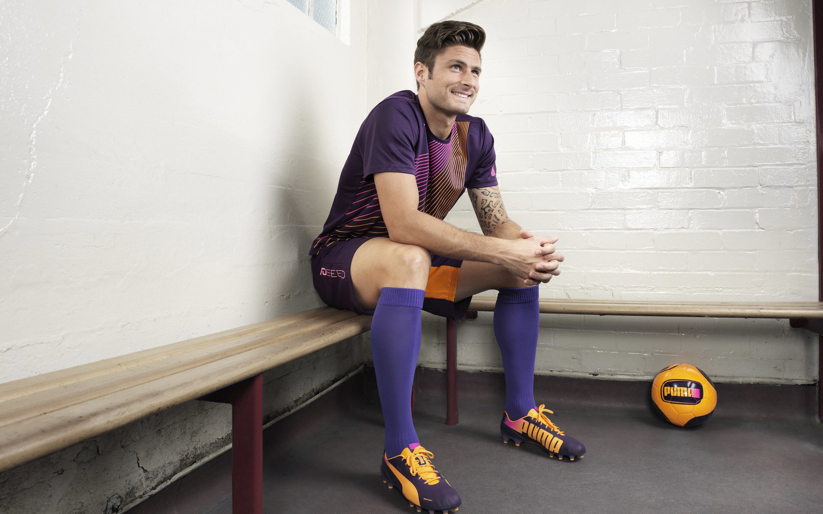 阿森纳封锁波兰，马丁内利全程高能输出的战术革命